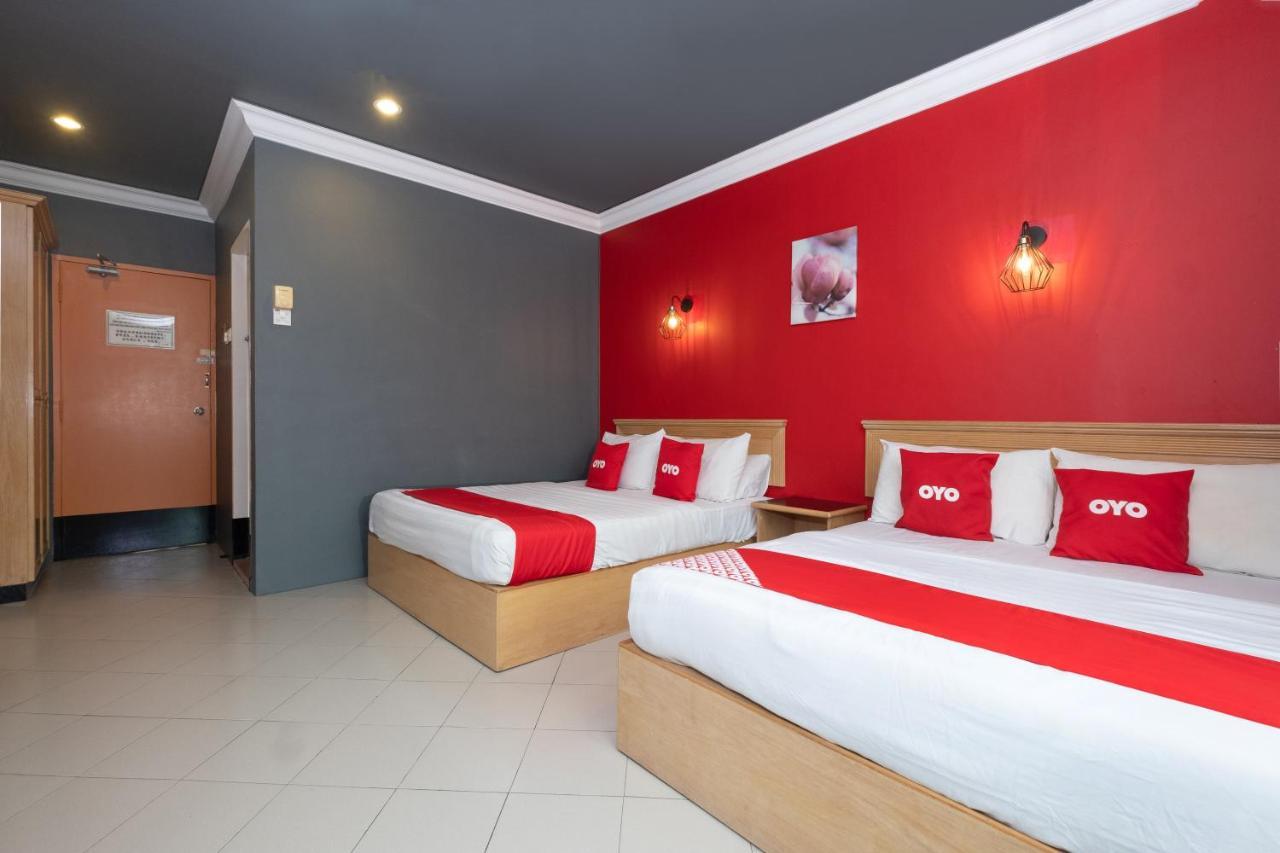 Oyo 90050 V Hotel Teluk Intan Eksteriør billede